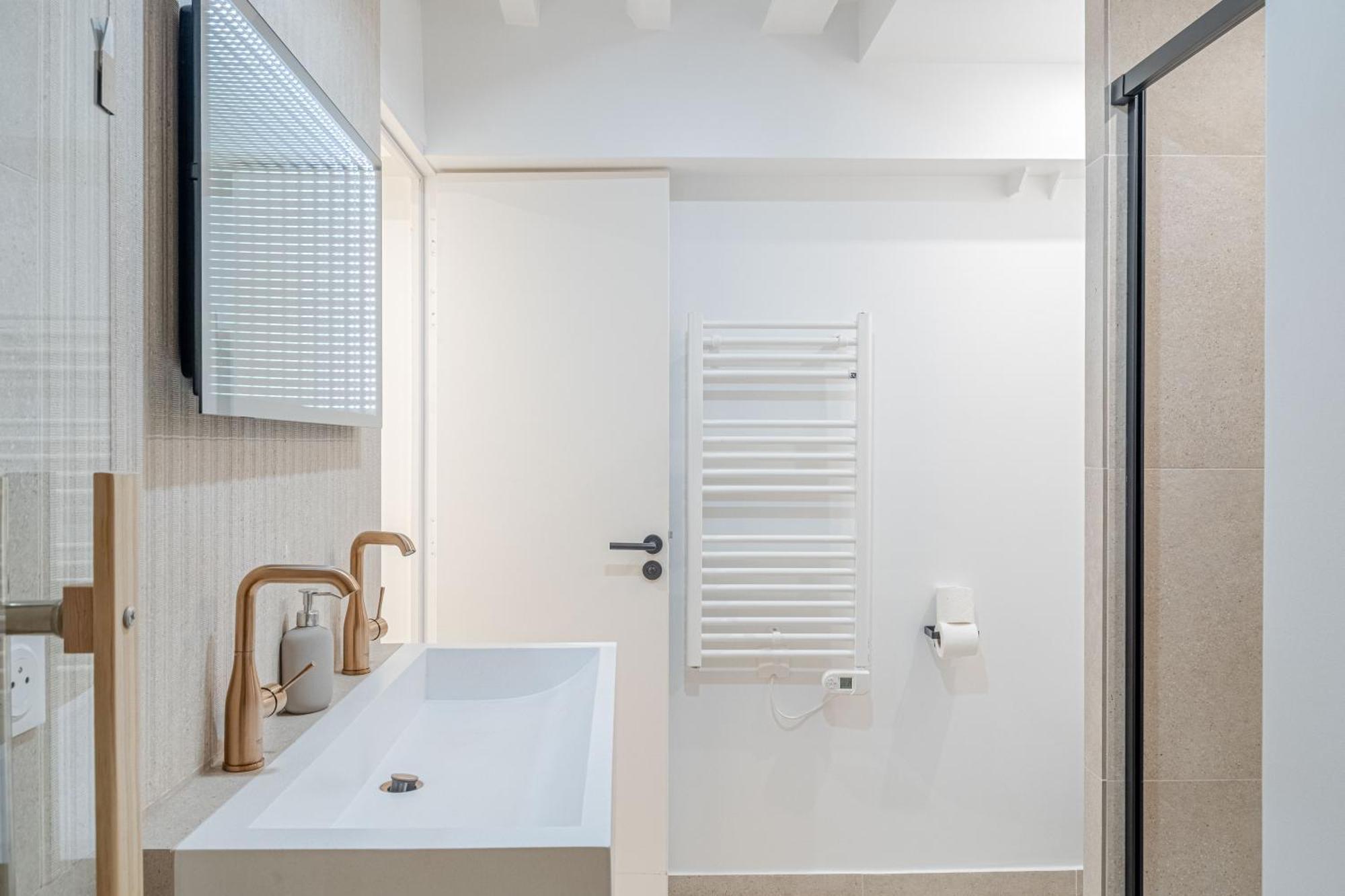 Lavie Maison A C & Sauna Párizs Kültér fotó